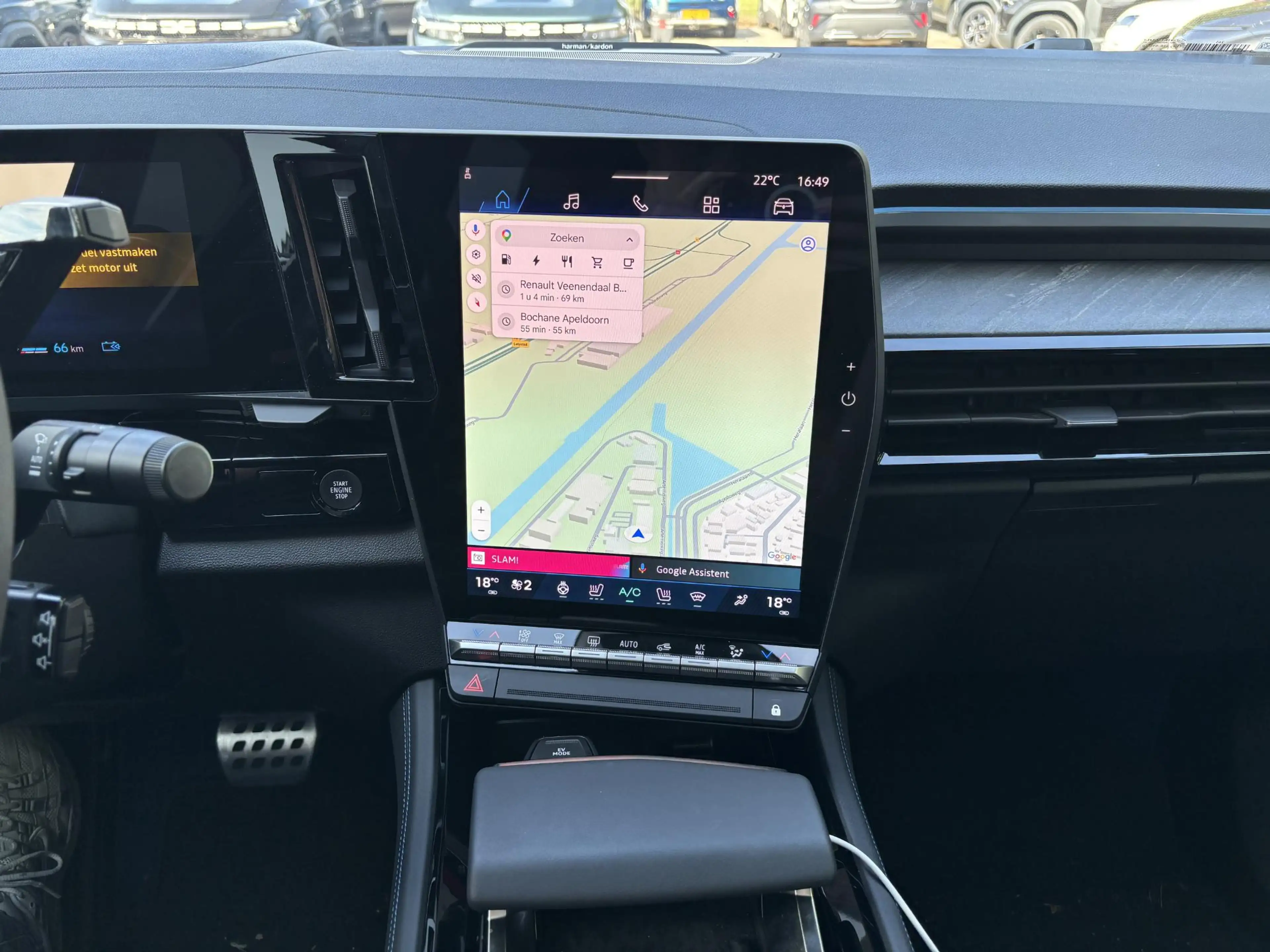 Renault Rafale 1.2 E-Tech 4x4 plug-in hybrid 300 atelier Alpine F — photo 11