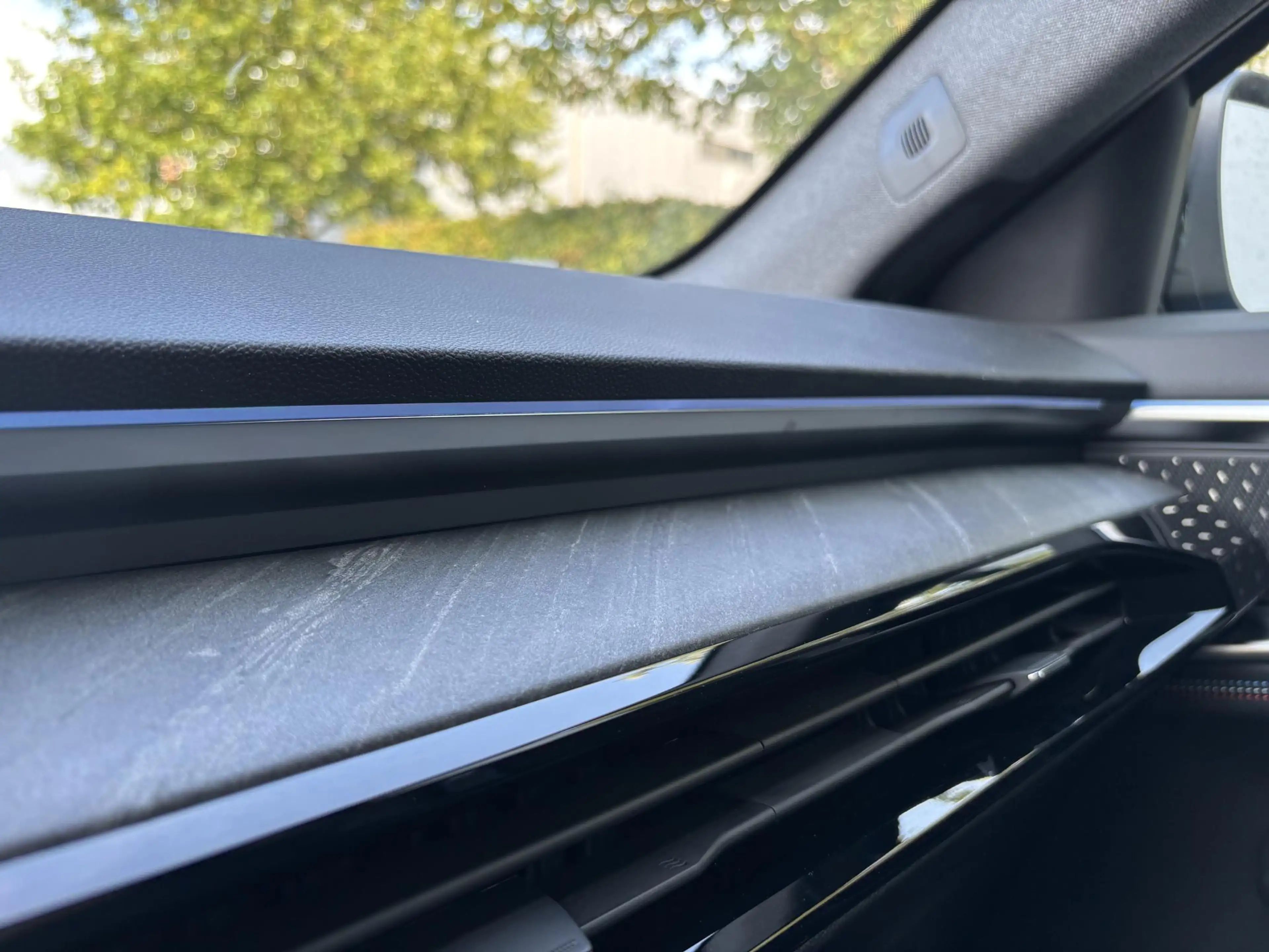 Renault Rafale 1.2 E-Tech 4x4 plug-in hybrid 300 atelier Alpine F — photo 33