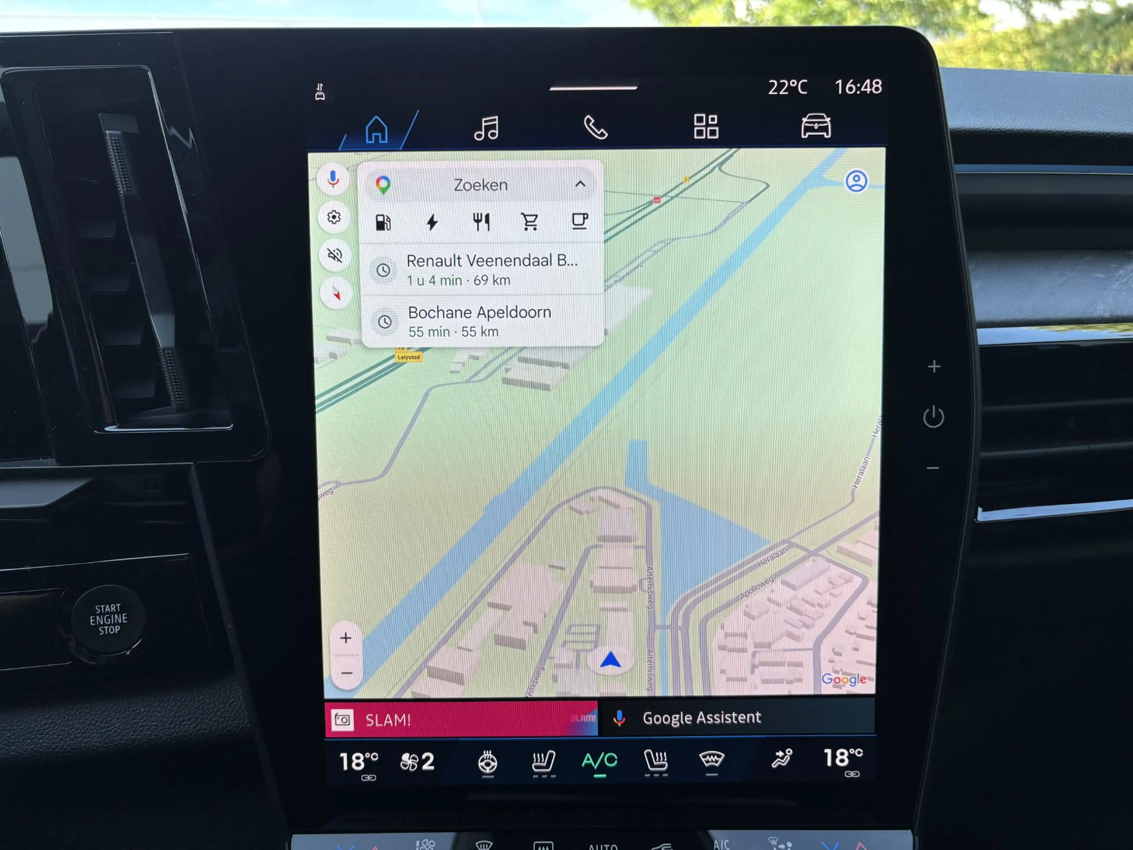 Renault Rafale 1.2 E-Tech 4x4 plug-in hybrid 300 atelier Alpine F — photo 12