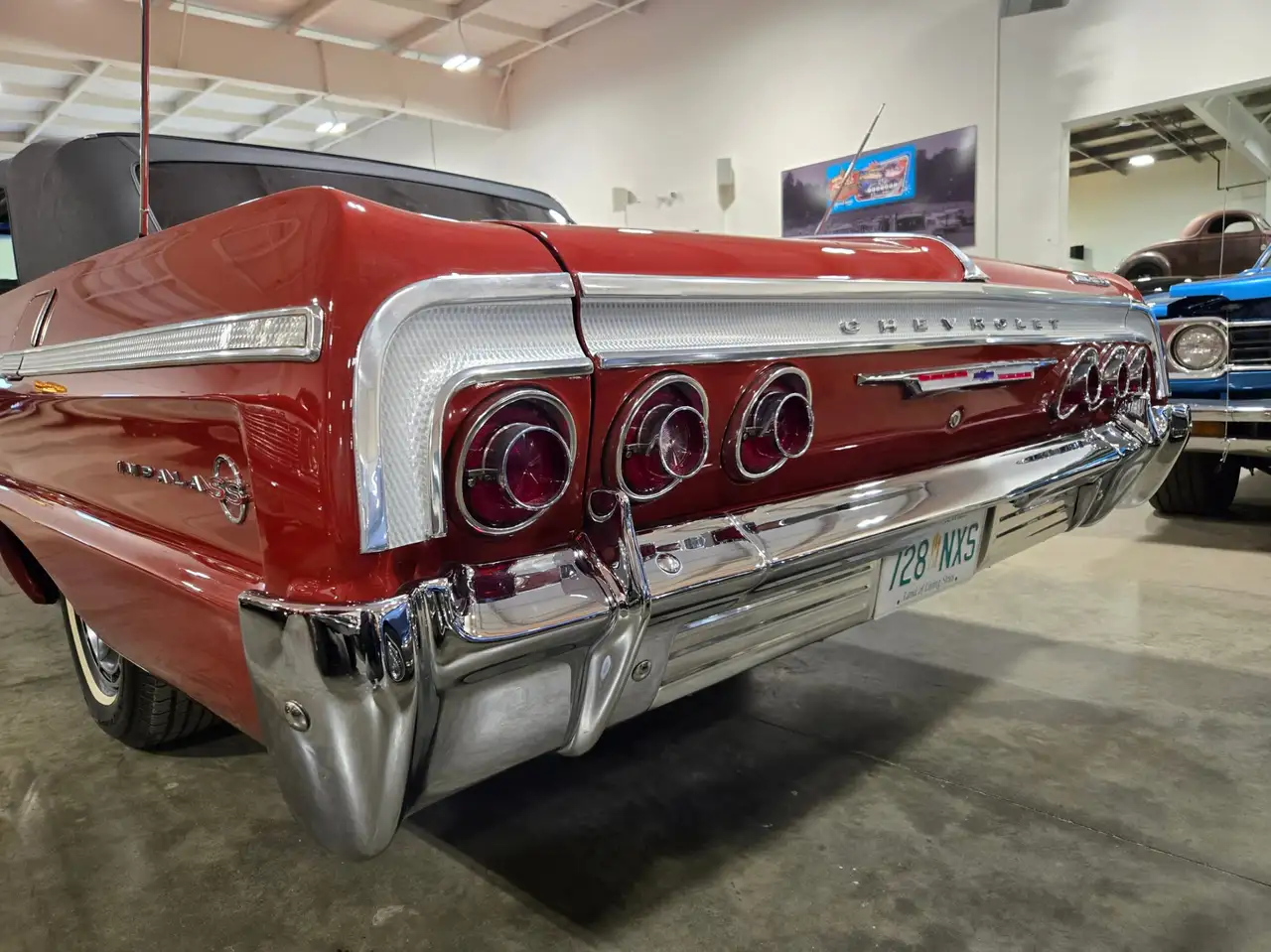 Chevrolet Impala снимка Chevrolet Impala