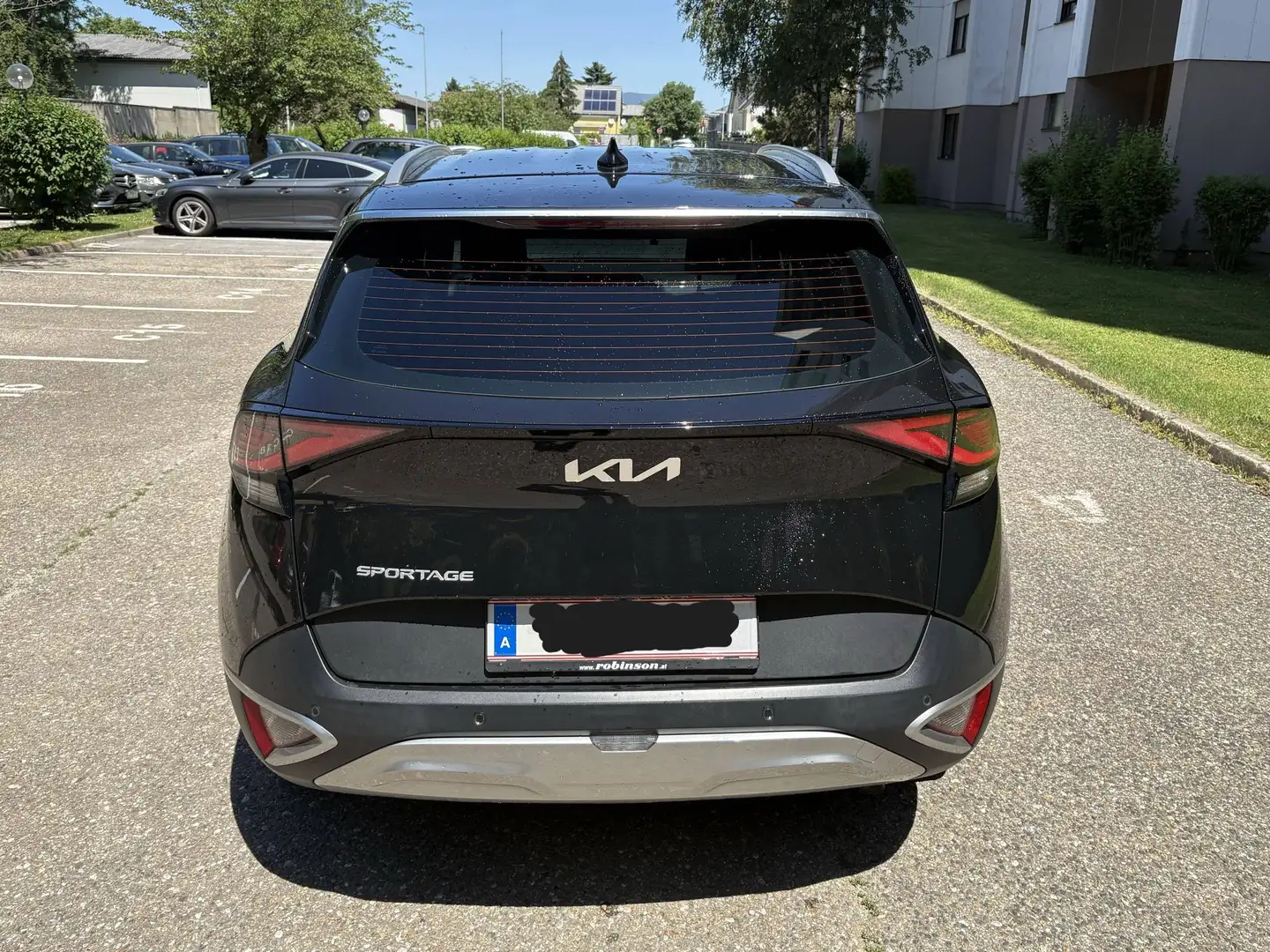Kia Sportage Sportage/Silber/Uvo/1.6 TGDI/M Schwarz - 2