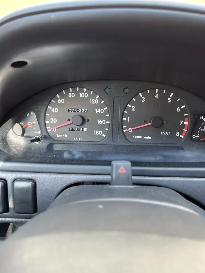 Daihatsu Charade CX, foto 7