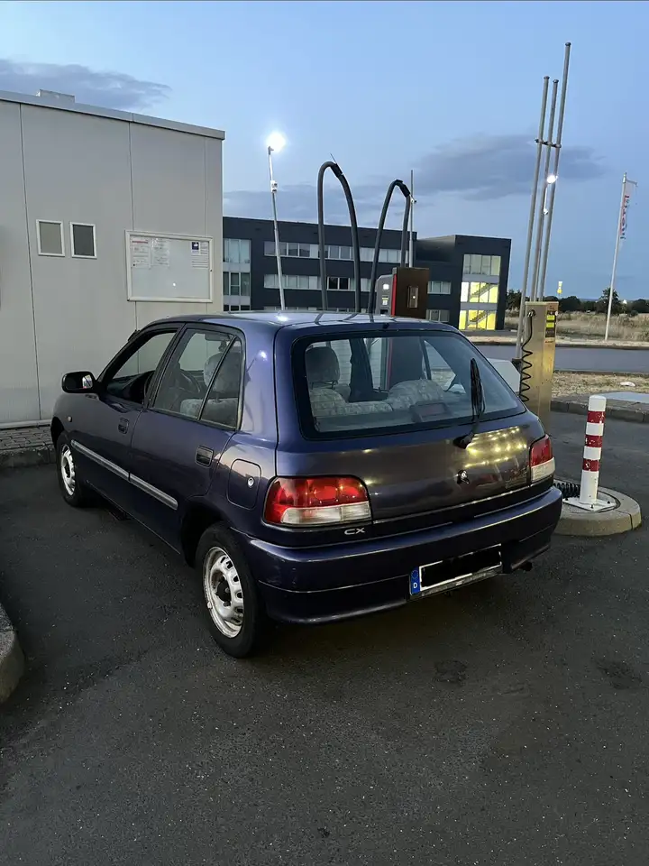Daihatsu Charade CX, foto 4