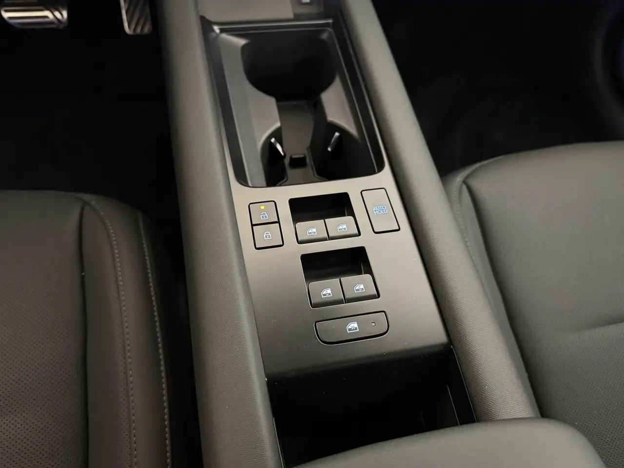 Hyundai Ioniq Top Line Long Range 77,4 kWh 4WD 239 kW (325 PS..., миниатюра 13