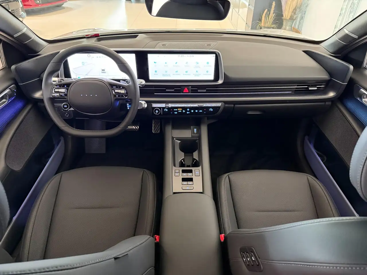 Hyundai Ioniq Top Line Long Range 77,4 kWh 4WD 239 kW (325 PS..., миниатюра 10