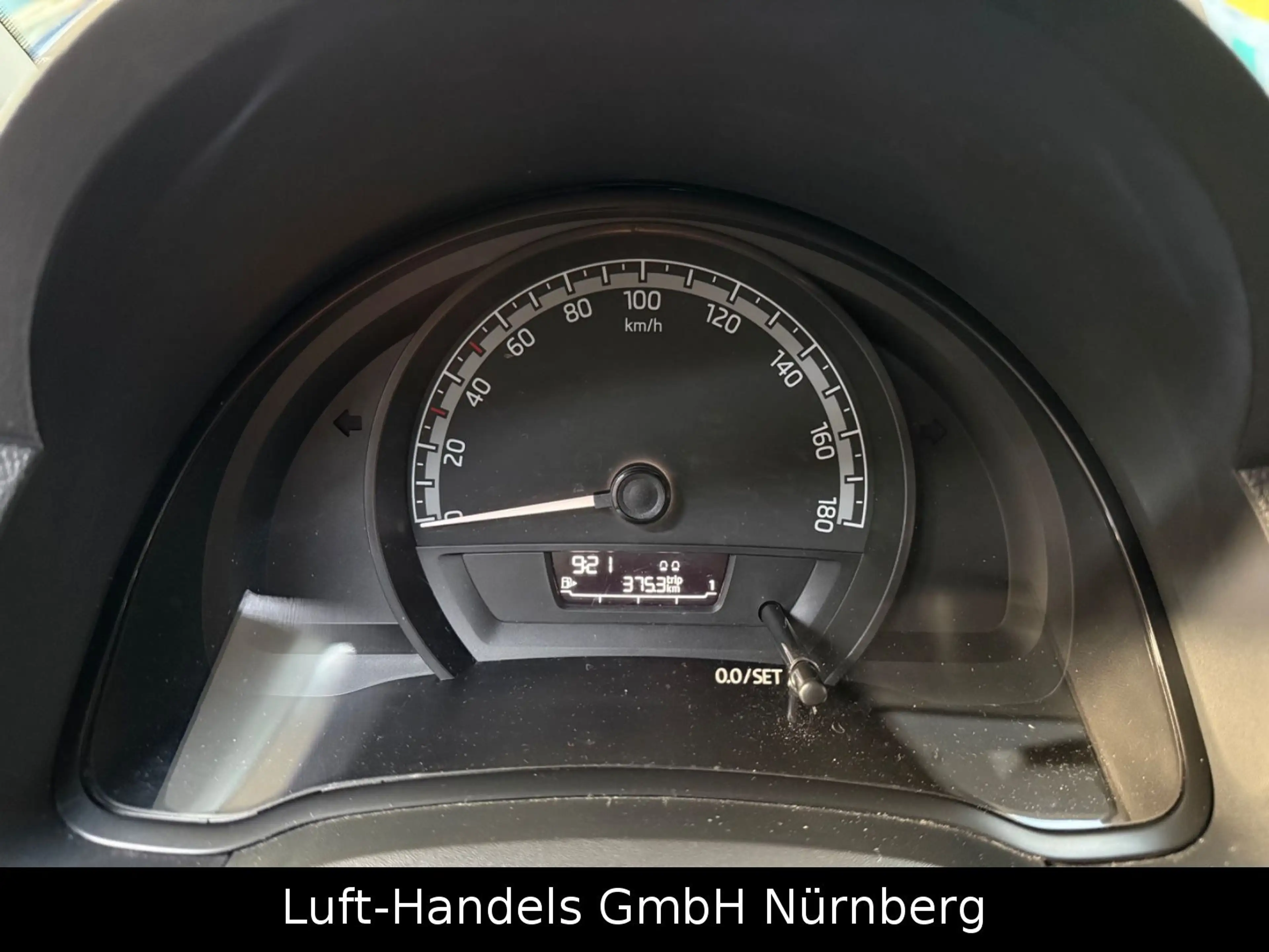 Skoda Citigo Active Klima 1.Hand Service Neu — photo 11
