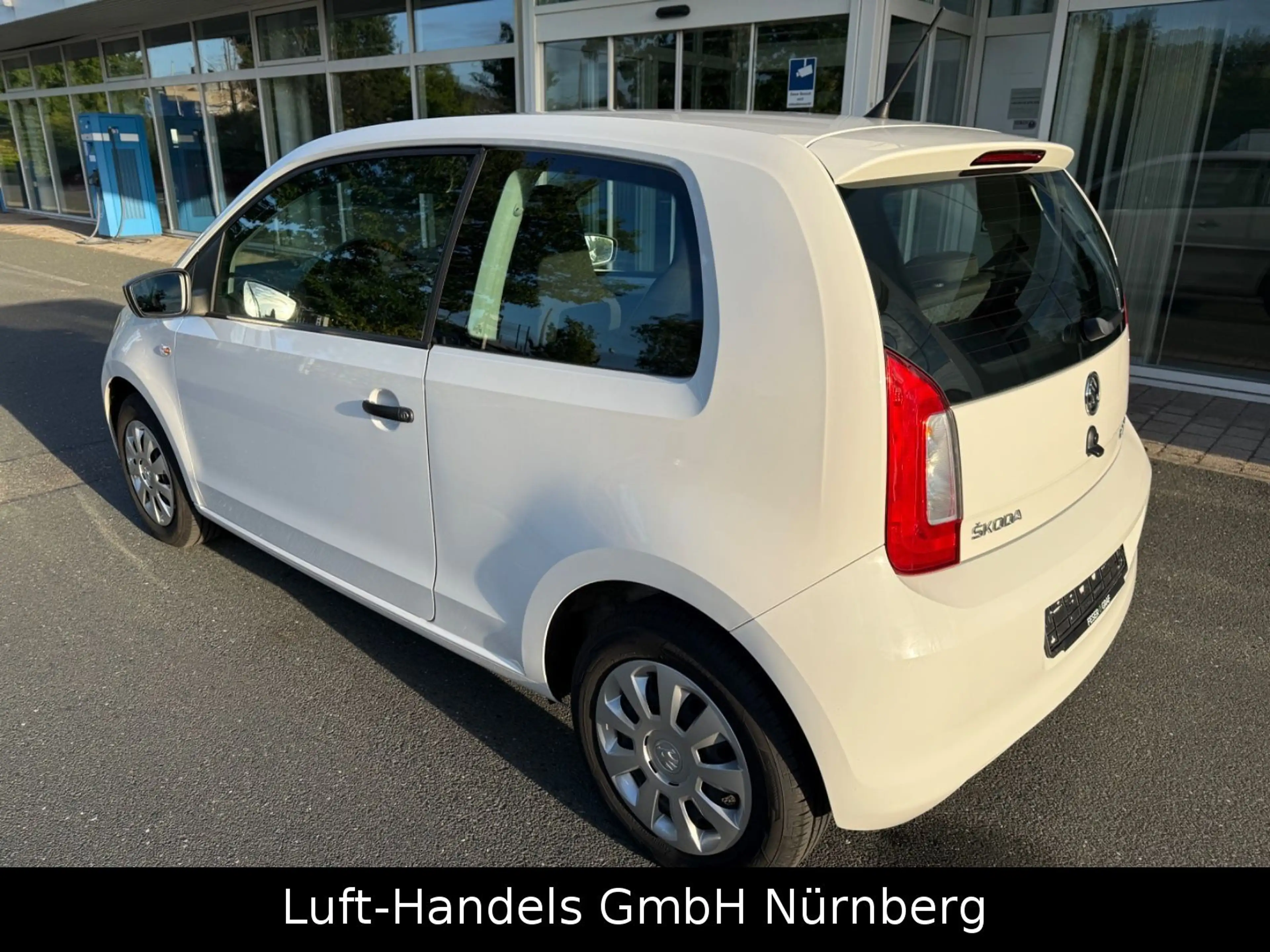 Skoda Citigo Active Klima 1.Hand Service Neu — photo 7