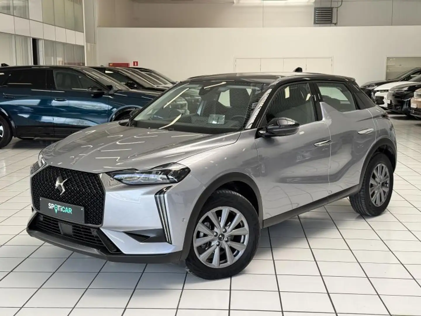 DS Automobiles DS 3 *** DS3 Boite auto *** Gris - 1