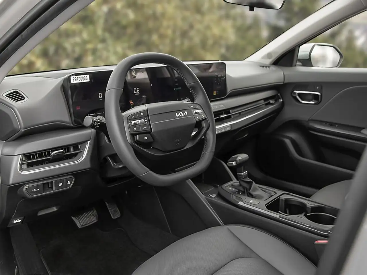 Kia K4 снимка Kia K4