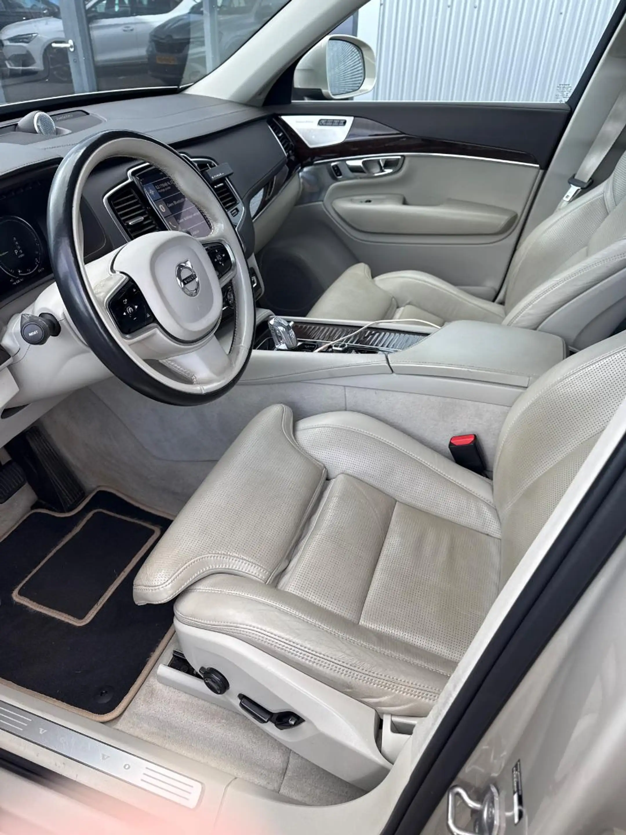 Volvo XC90 2.0 T8 Twin Engine AWD Inscription | Plug-in Hybri — photo 6