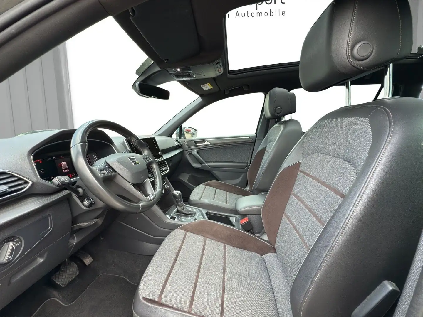 SEAT Tarraco Xcellence 2.0 TDI 4Drive DSG 7-Sitze AHK Grün - 2