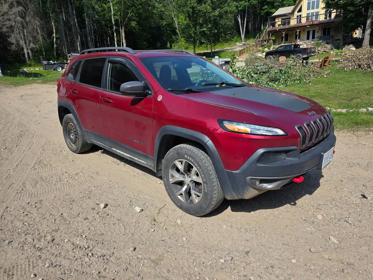 Jeep Cherokee photo Jeep Cherokee