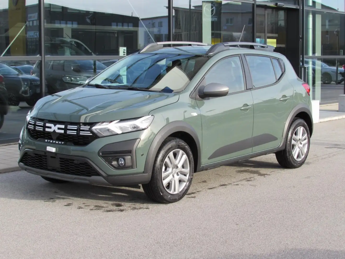 Dacia Sandero Stepway Expression TCe100 ECO-G Klima Navi Verde - 1