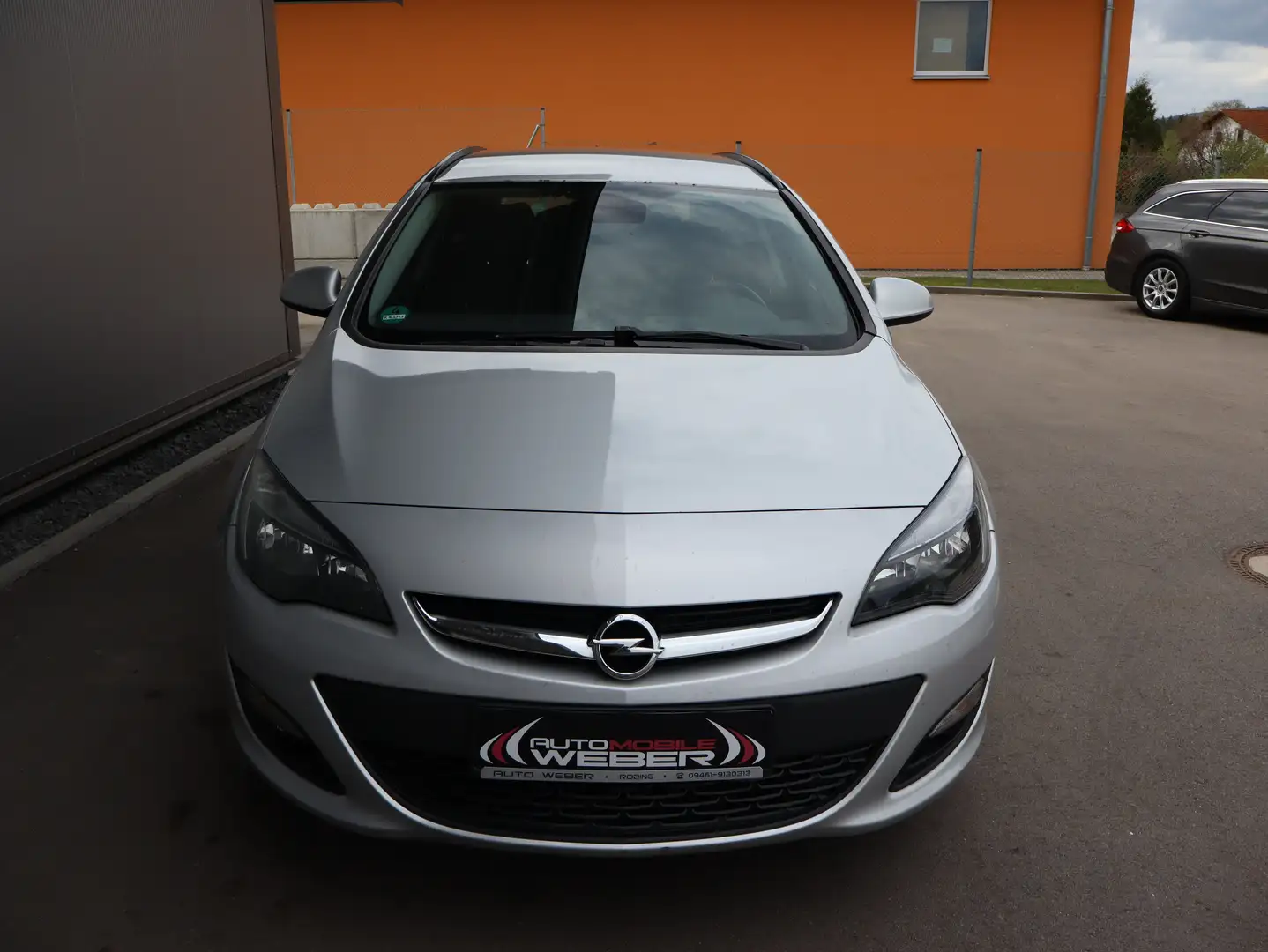 Opel Astra J 1.4 Turbo Sports Tourer EDITION *LM-FELGEN*AHK* Plateado - 2