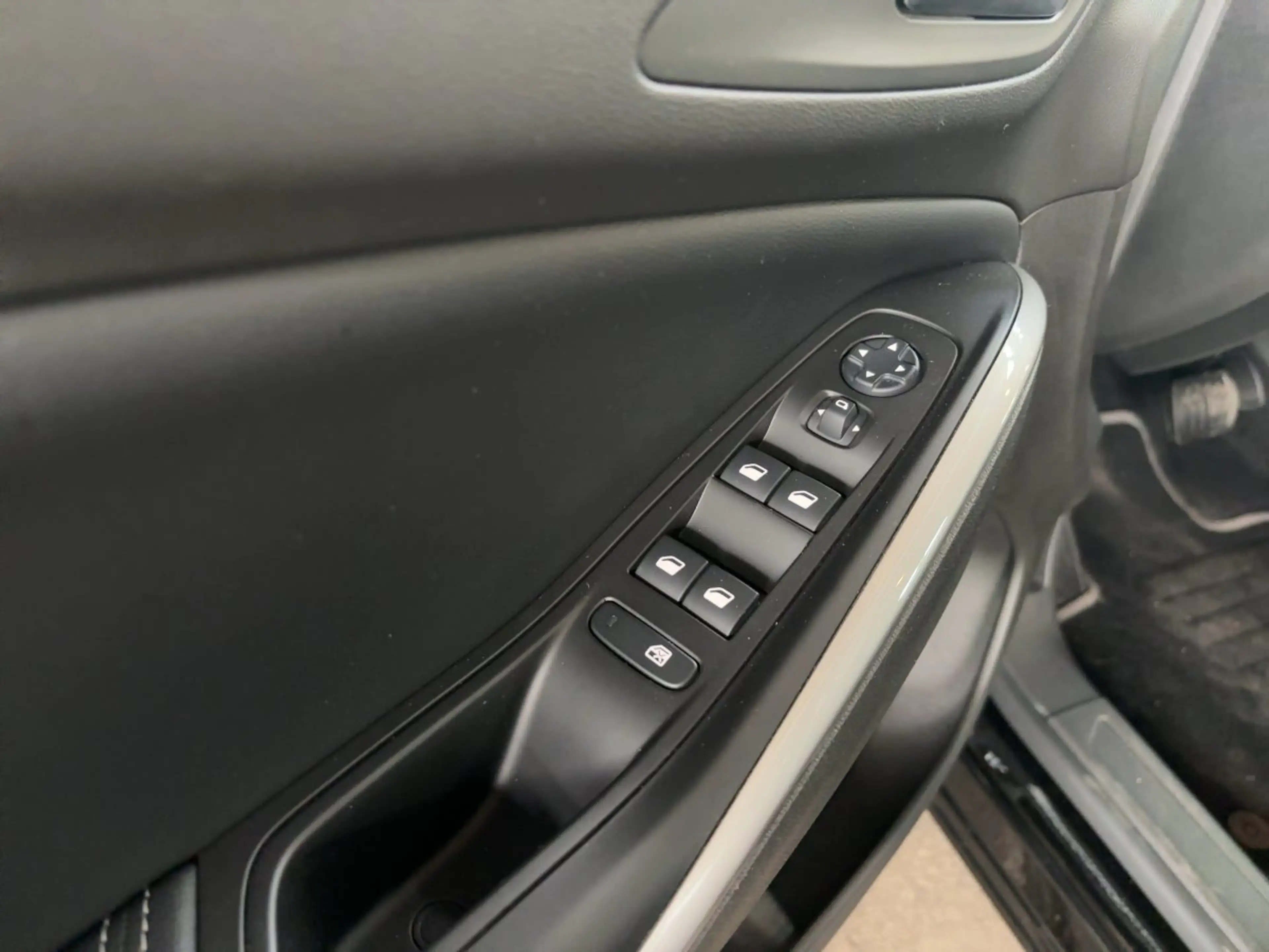 Opel Grandland *NAVI+Allwet*+PDC+Sitzhei*+BFScheibe* — photo 15