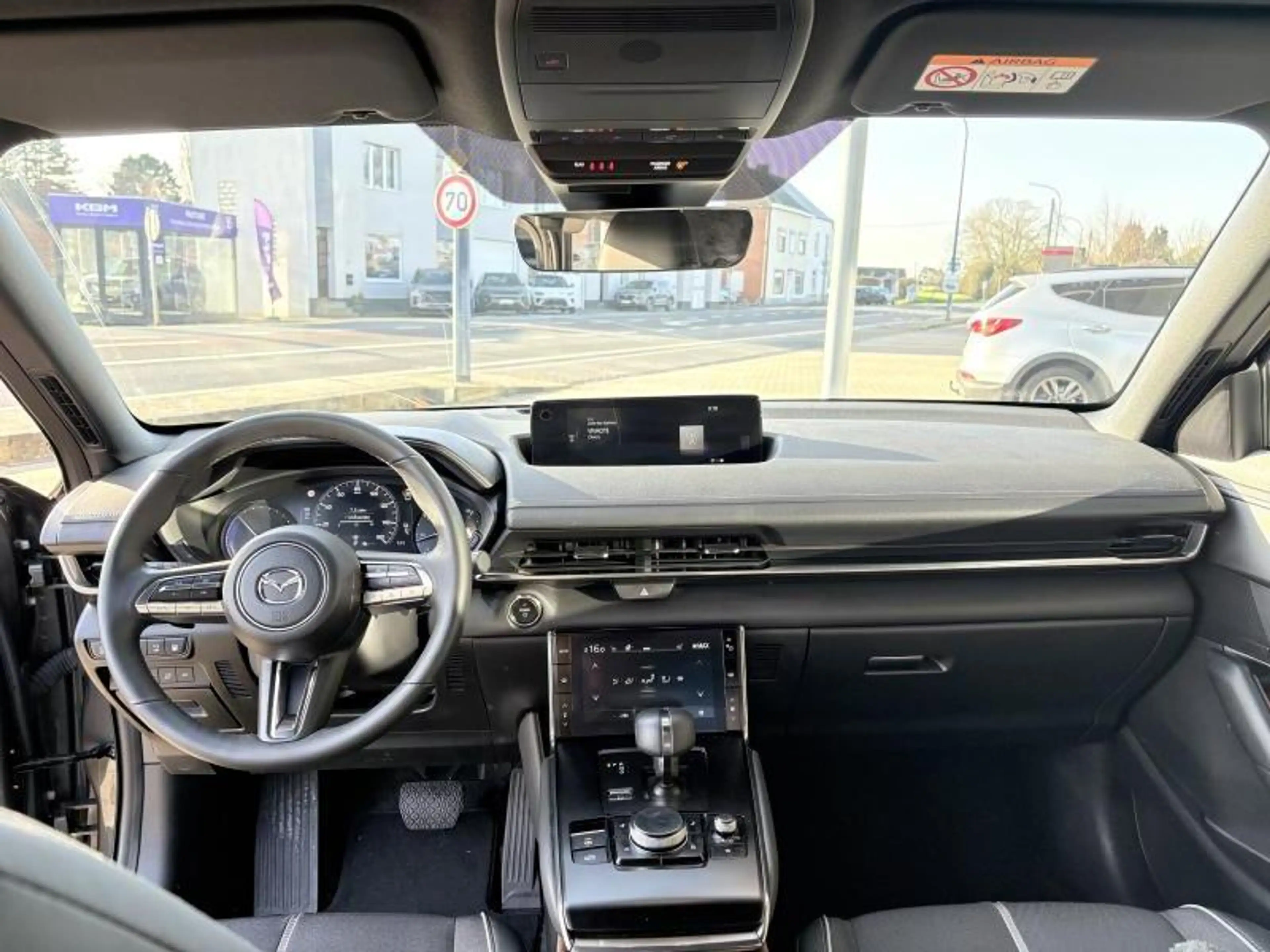 Mazda MX-30 e Skyactiv R-EV — photo 12