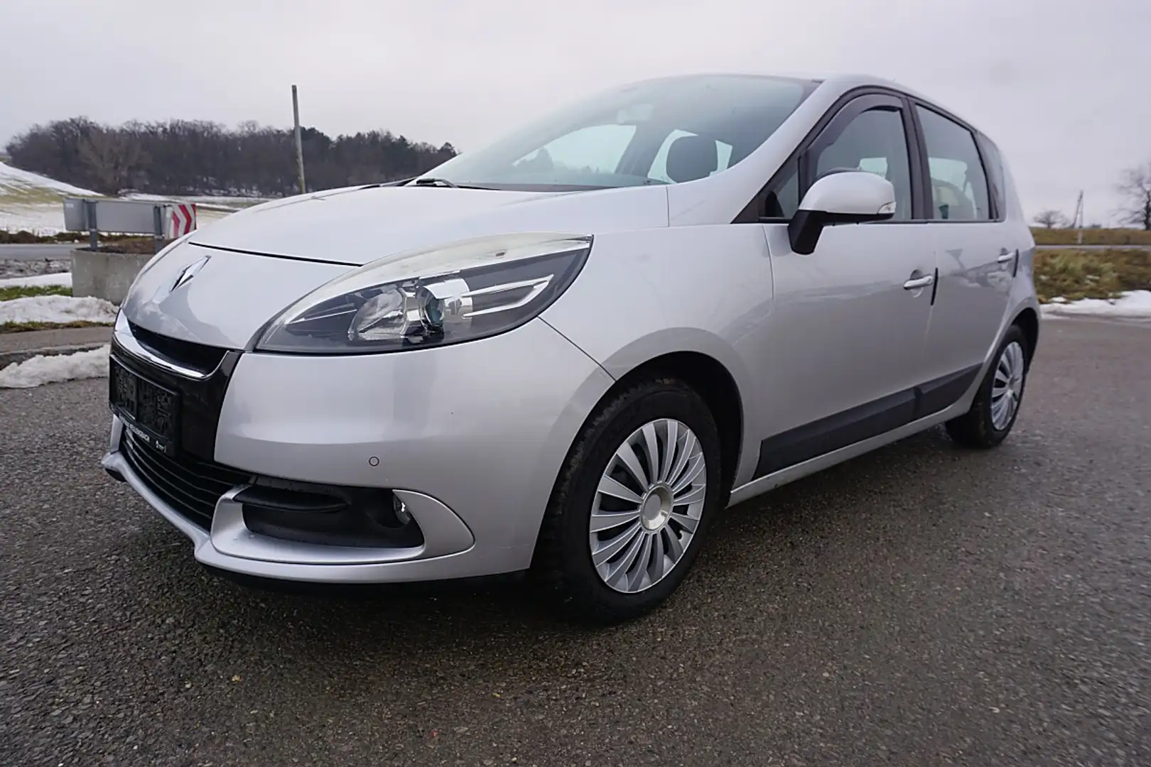 Renault Scenic Scénic Energy dCi 110 TomTom Edition Silber - 2