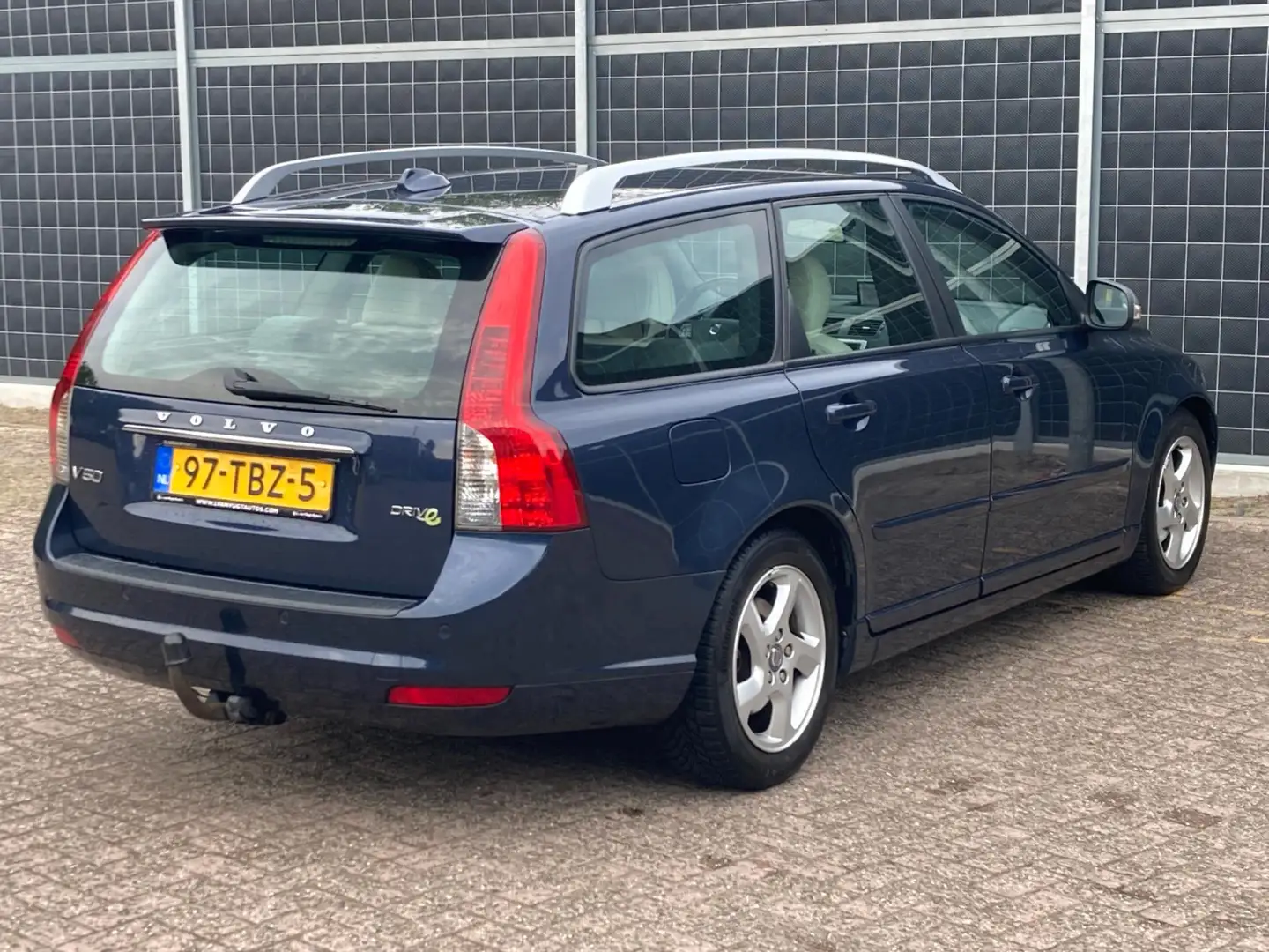 Volvo V50 1.6 D2 S/S Limited Edition Bleu - 2