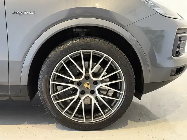 Porsche Cayenne III E-Hybrid PHEV 17,9 kWh Aut. Panorama AHK Ansicht 19