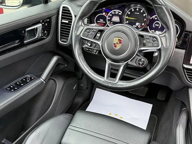 Porsche Cayenne III E-Hybrid PHEV 17,9 kWh Aut. Panorama AHK Ansicht 29