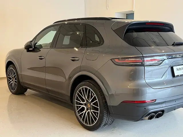 Porsche Cayenne III E-Hybrid PHEV 17,9 kWh Aut. Panorama AHK Ansicht 12