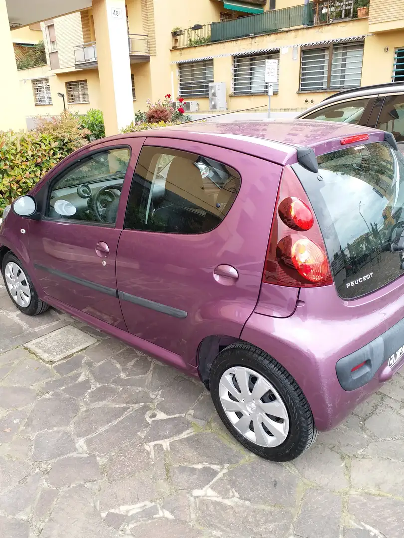 Peugeot 107 107 2012 5p 1.0 12v Active Fialová - 1