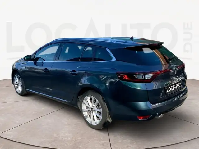 Renault Megane view 4