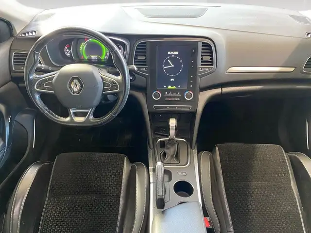 Renault Megane view 5