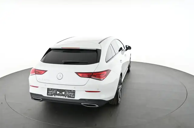 Mercedes-Benz Cla view 12