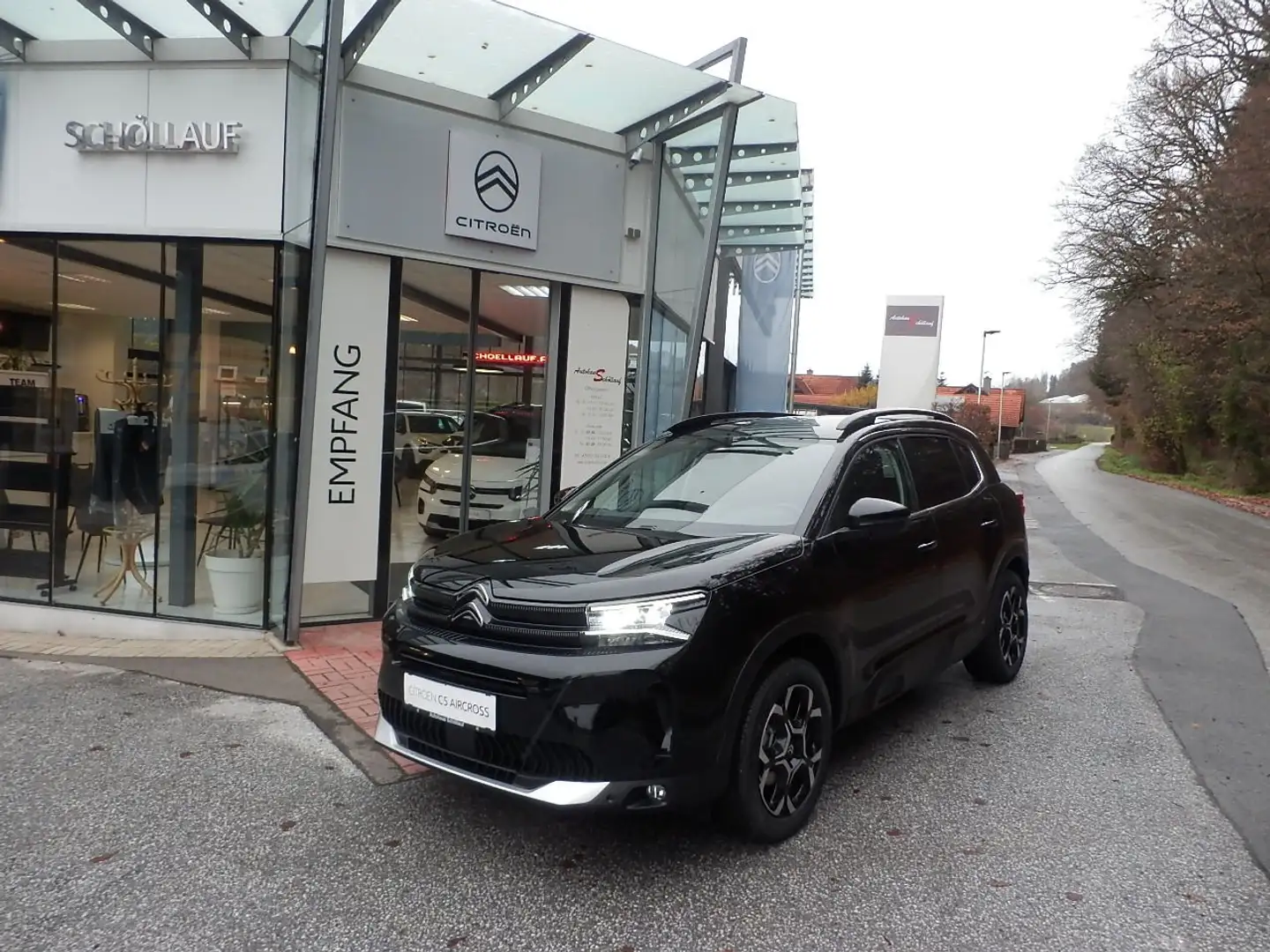 Citroen C5 Aircross BHDI130 EAT8 Max Tageszulassung Schwarz - 1
