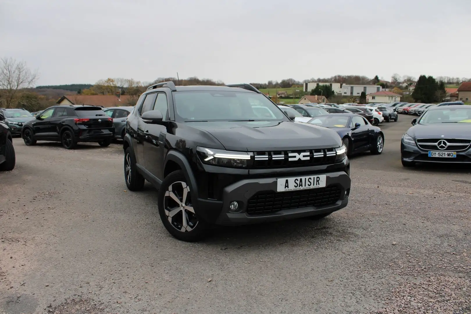 Dacia Duster JOURNEY 140 CV HYBRIDE GPS 3D CLIM CAMÉRA USB JA 18 I-COKPIT FULL LED BOITE AUTO Noir - 1