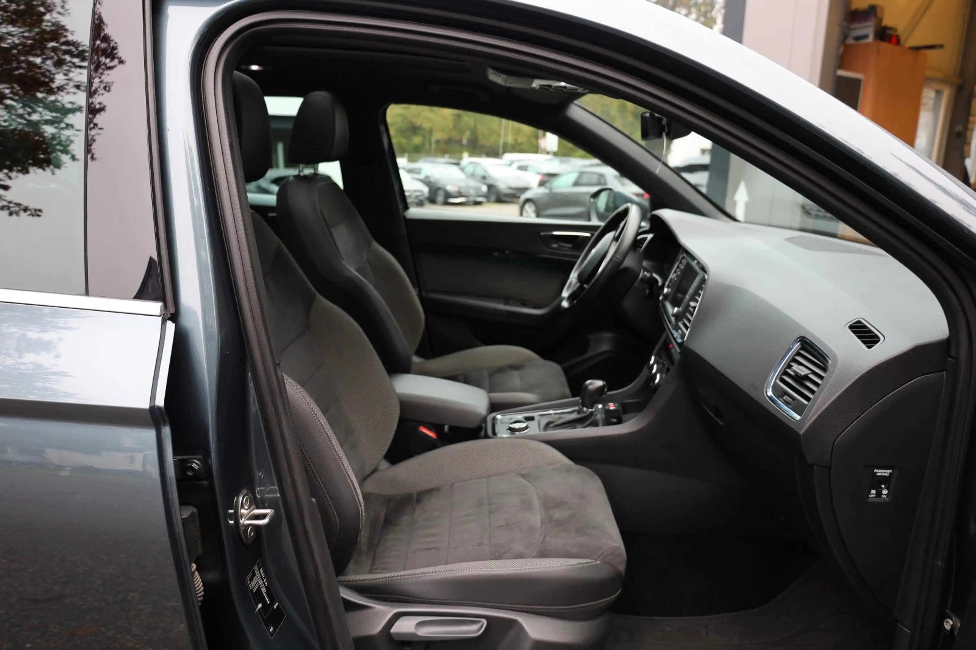 SEAT Ateca 2.0 TDI DSG Xcellence 4Drive/PANO/LED/KAM — photo 11