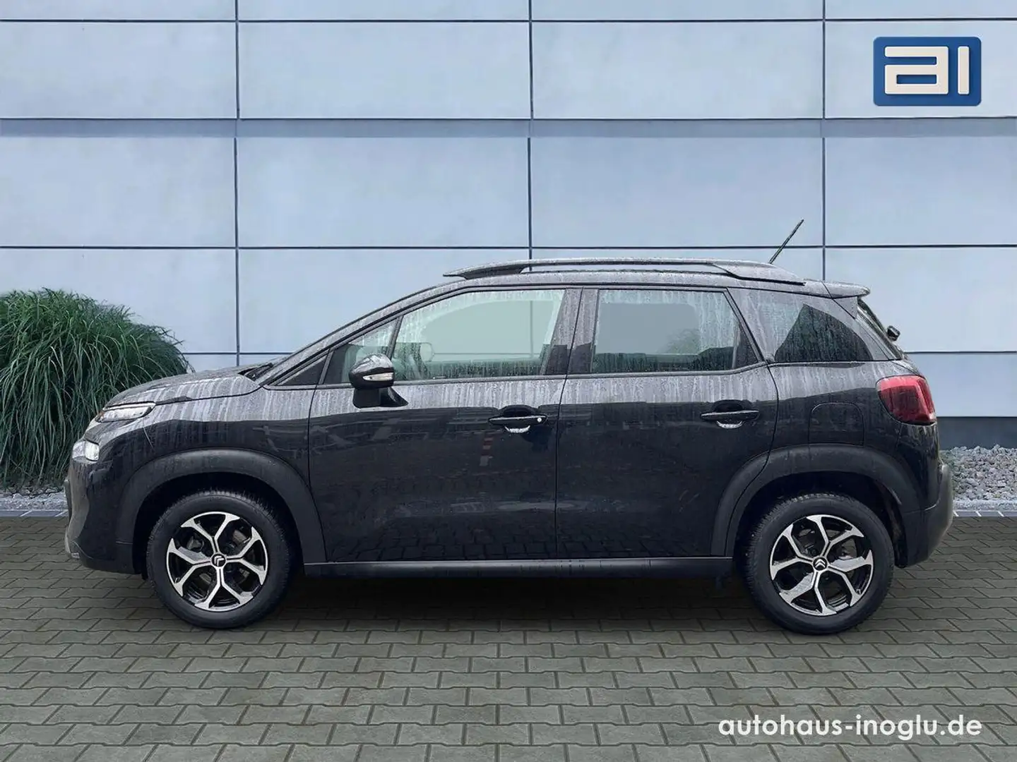 Citroen C3 Aircross 1.2 PureTech 110 S/S Plus Navi+DAB+PDC+ Schwarz - 2
