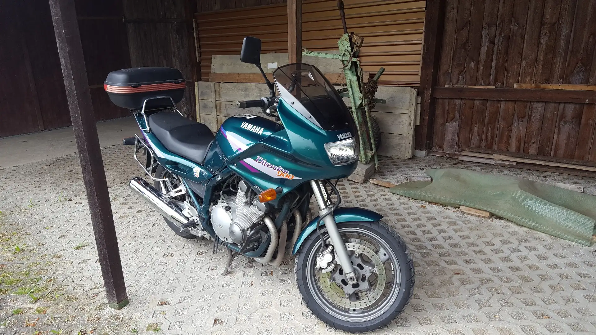 Yamaha XJ 900 Diversion original Türkise Zöld - 1