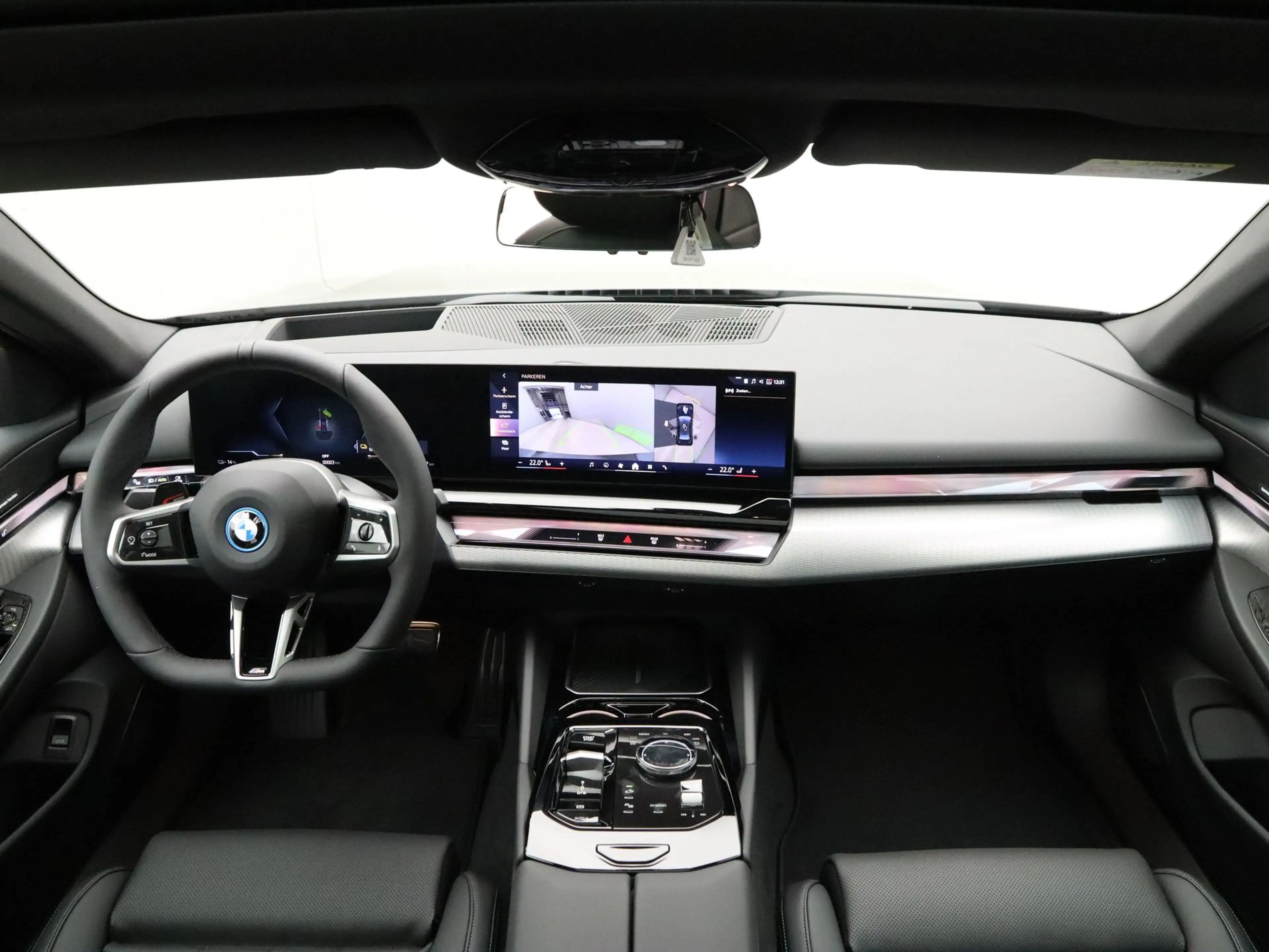 BMW i5 eDrive40 Sedan M-Sport Edition 84 kWh M-Sport Pro — photo 13