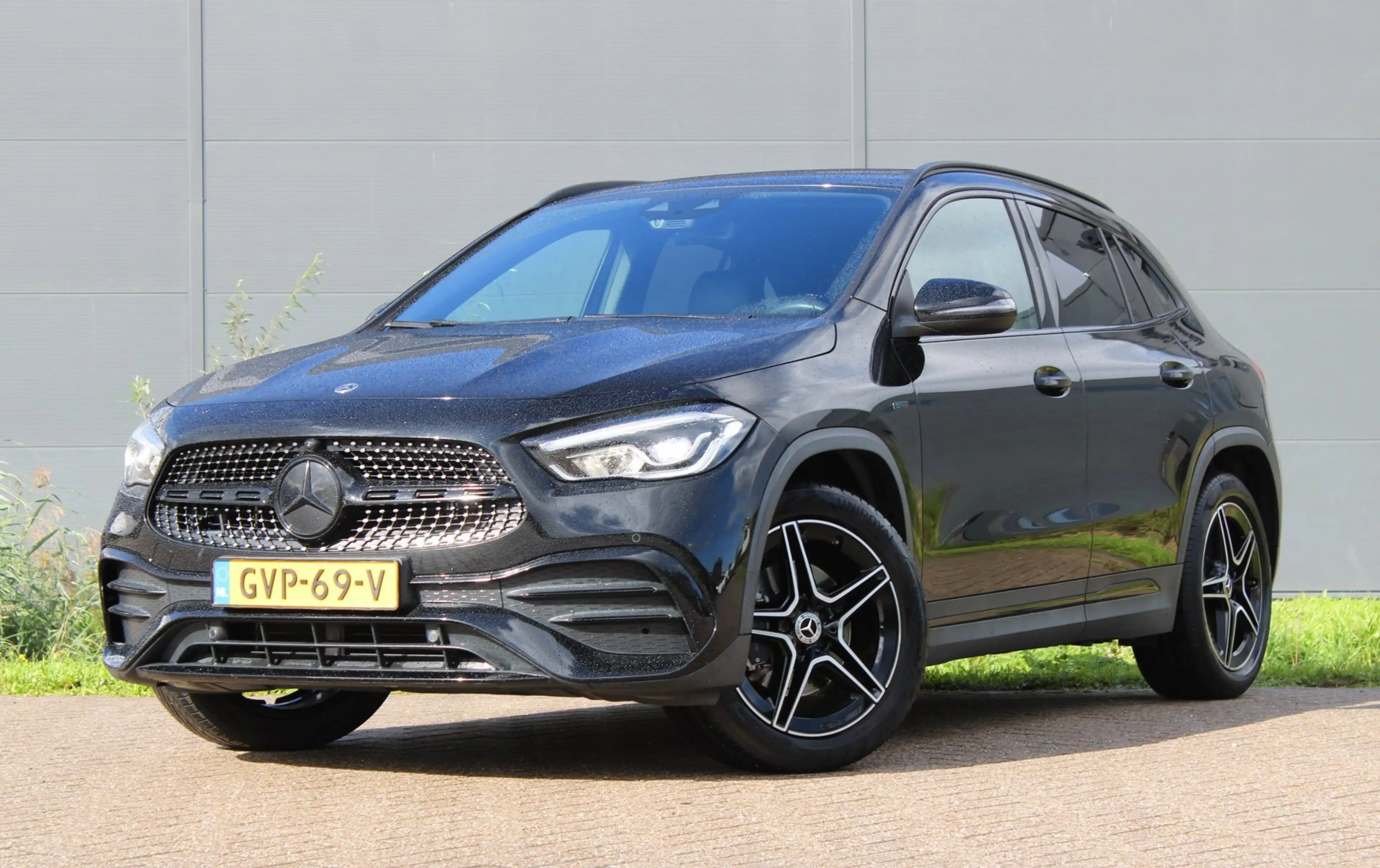 Mercedes-Benz GLA 250 250e AMG Line Sfeerlicht Camera !!NIEUWBINNEN!! — photo 2