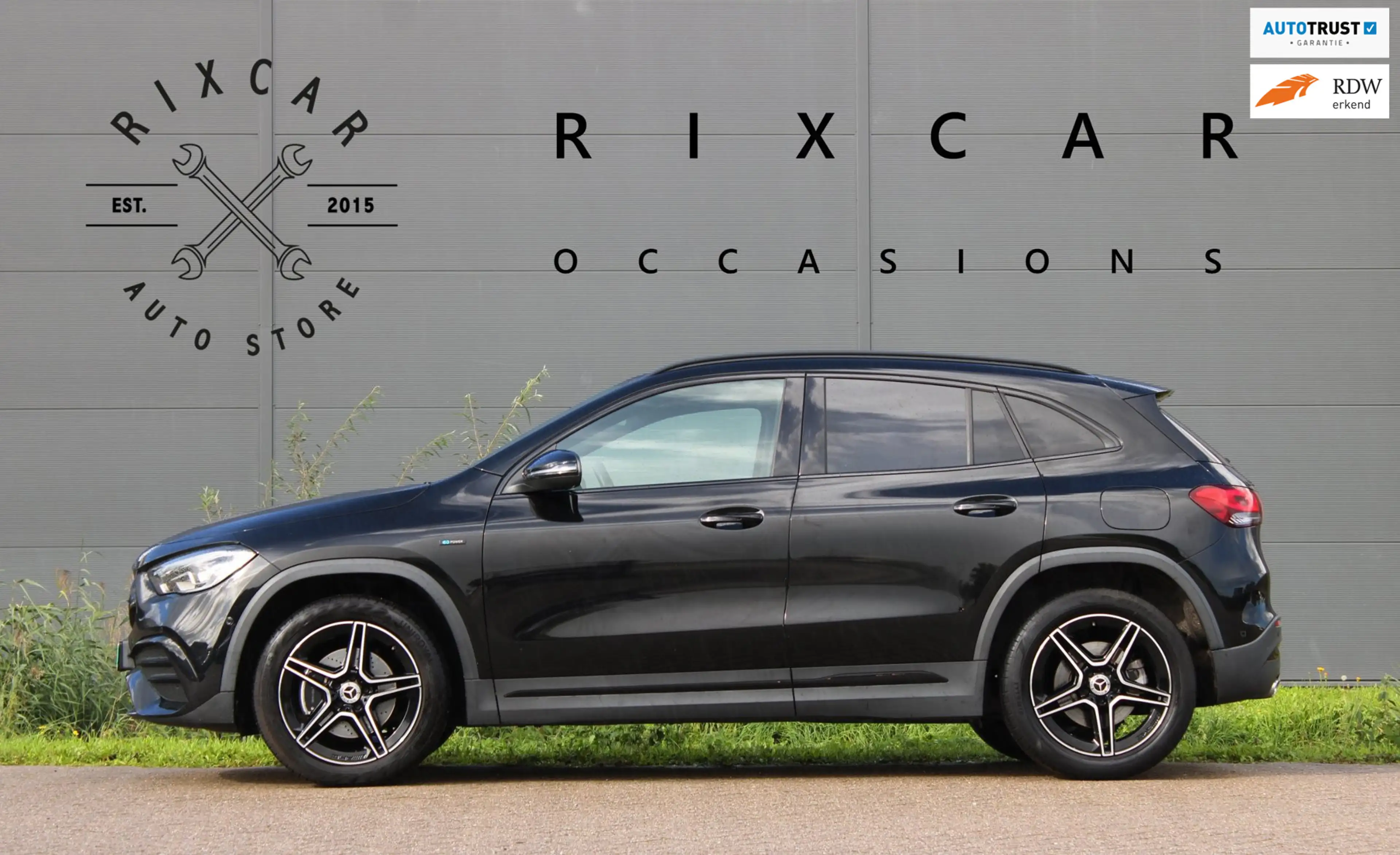 Mercedes-Benz GLA 250 250e AMG Line Sfeerlicht Camera !!NIEUWBINNEN!!