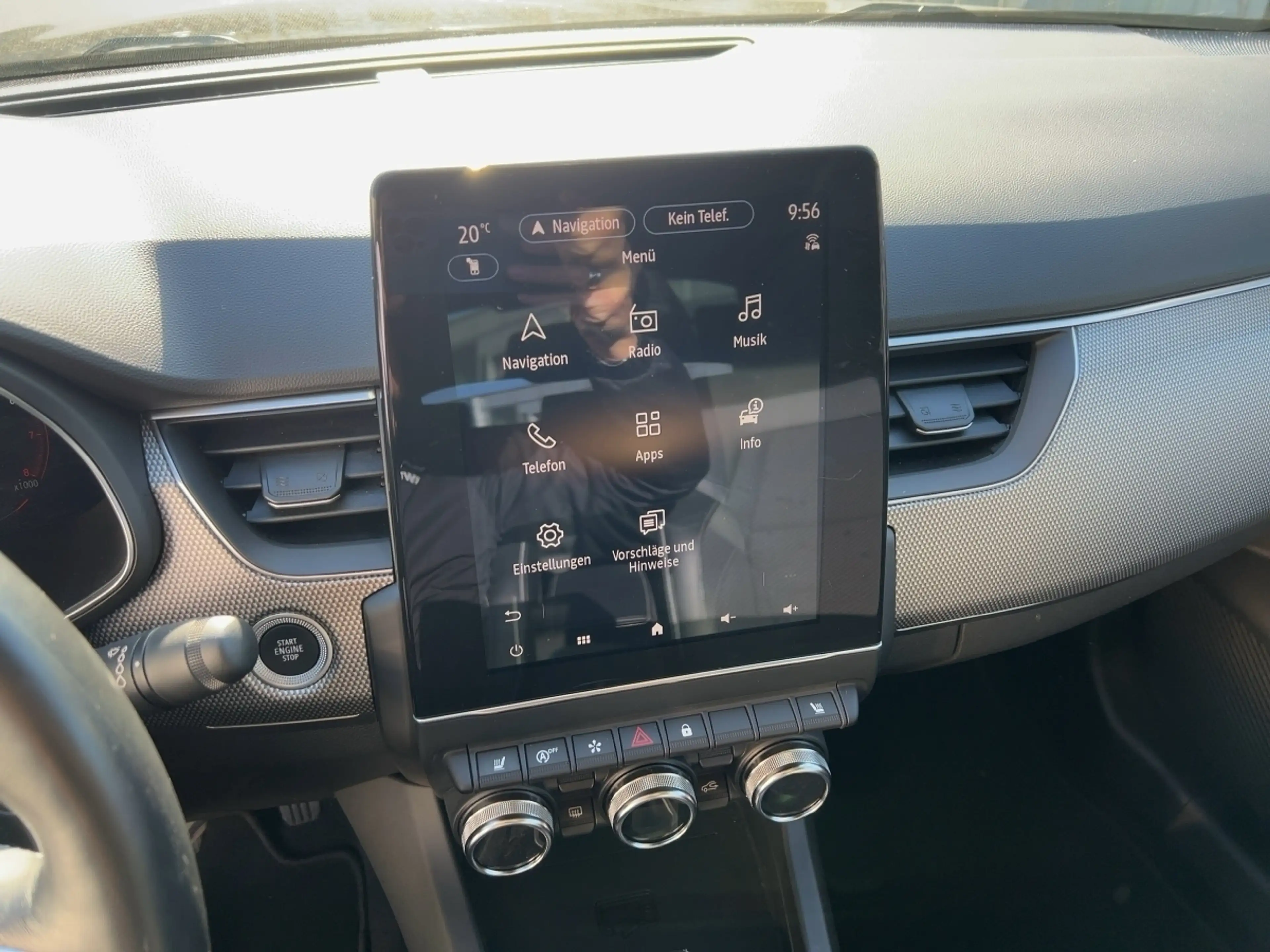 Renault Arkana TECHNO TCe 140 EDC Apple CarPlay PDC KLIMA — photo 12