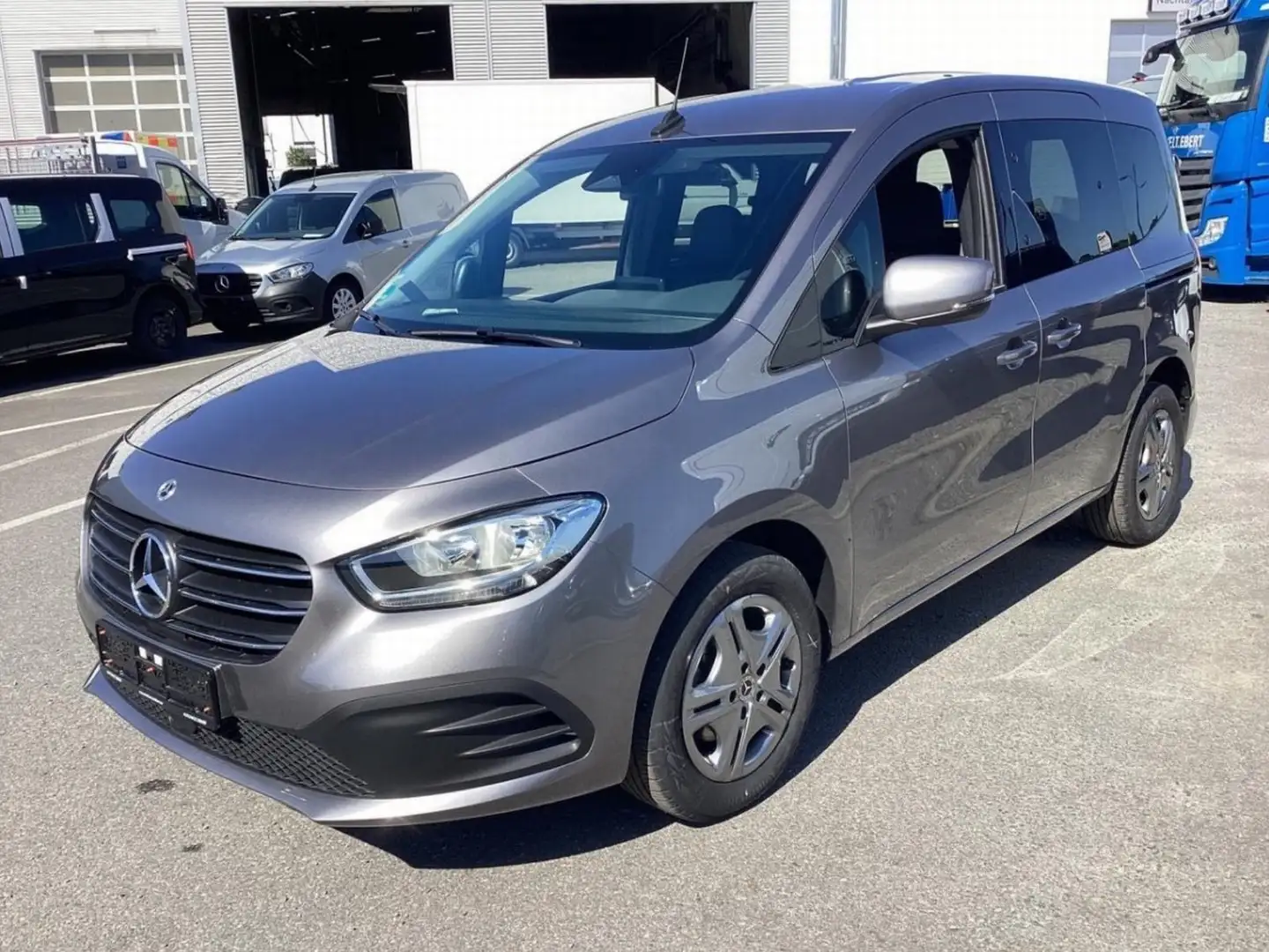 Mercedes-Benz T-Class T 180 d Style POWER NaviPkt MBUX Totwi Klima DAB Gris - 2