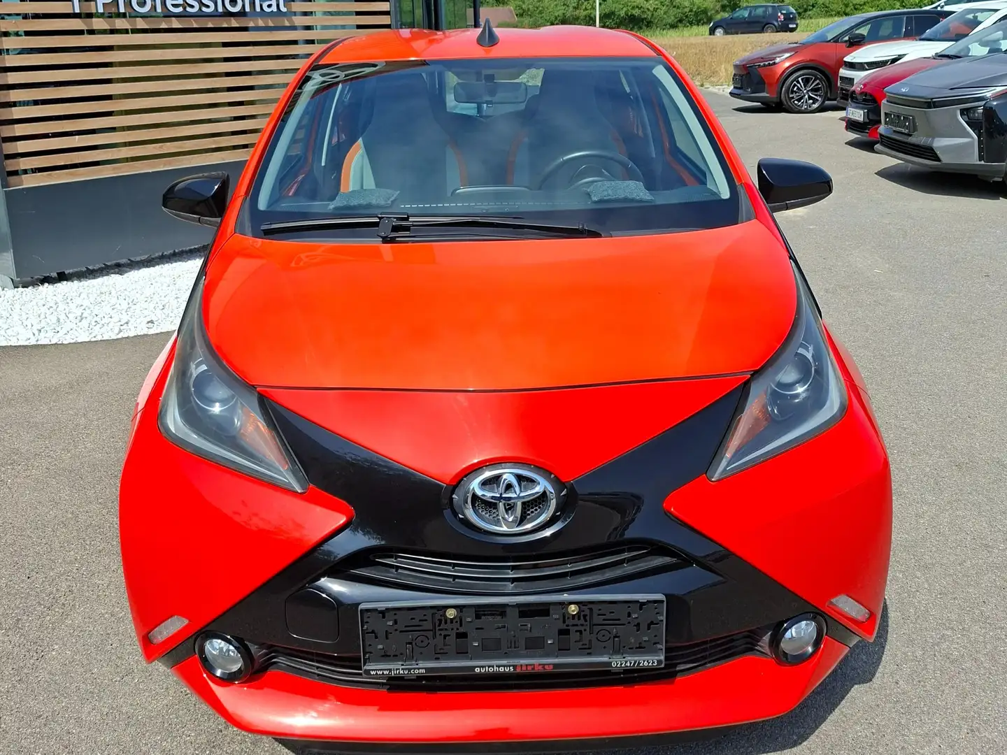 Toyota Aygo 1,0 VVT-i x-cite Orange - 2