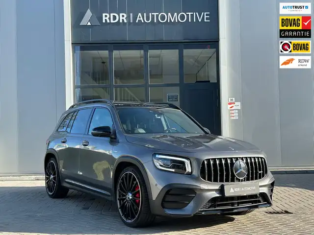 Mercedes-Benz GLB 35 AMG GLB | 4MATIC | Pano | Keyless | Sfeerverlichting |