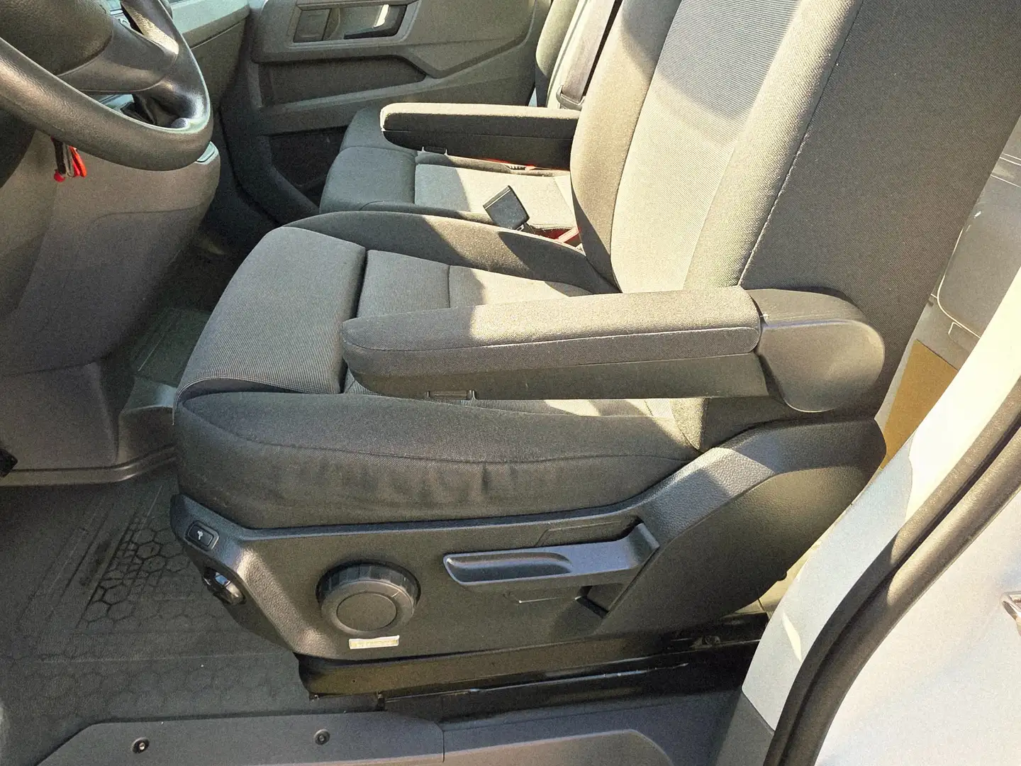 Volkswagen Crafter 2.0 CRTDI-ROUES X6-CAISSE HAYON ELEVATEUR-LIRE SVP Blanc - 2