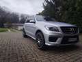 Mercedes-Benz ML 63 AMG 4Matic SPEEDSHIFT 7G-TRONIC - thumbnail 4