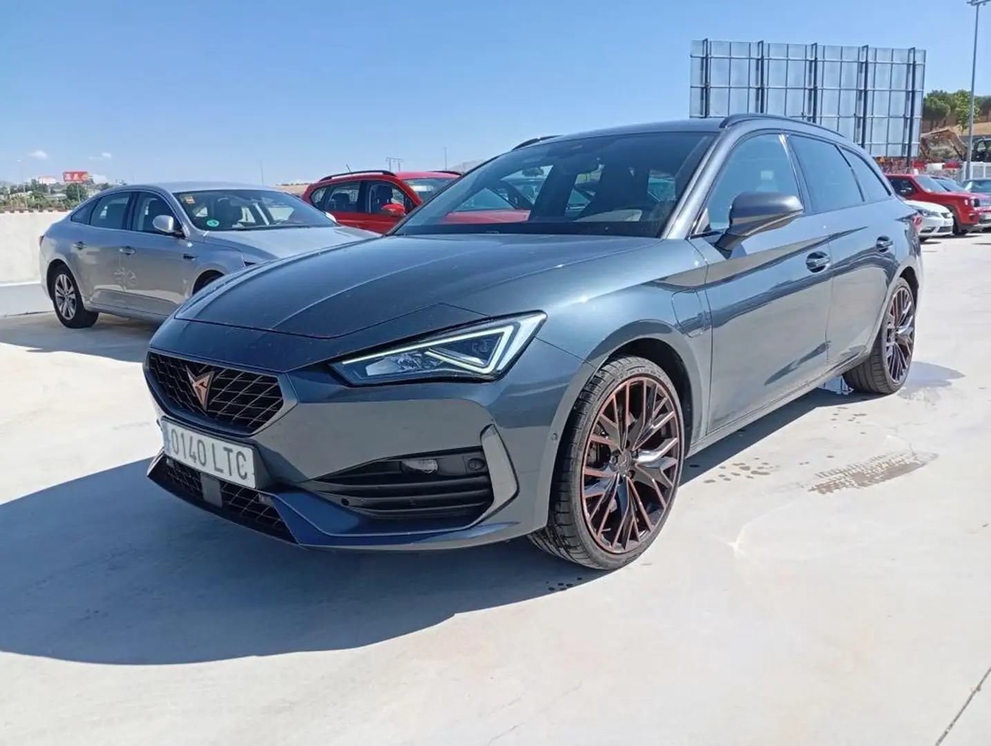 CUPRA Leon Sportstourer 1.4 TSI VZ E HYBRID DSG 245 Gris - 1