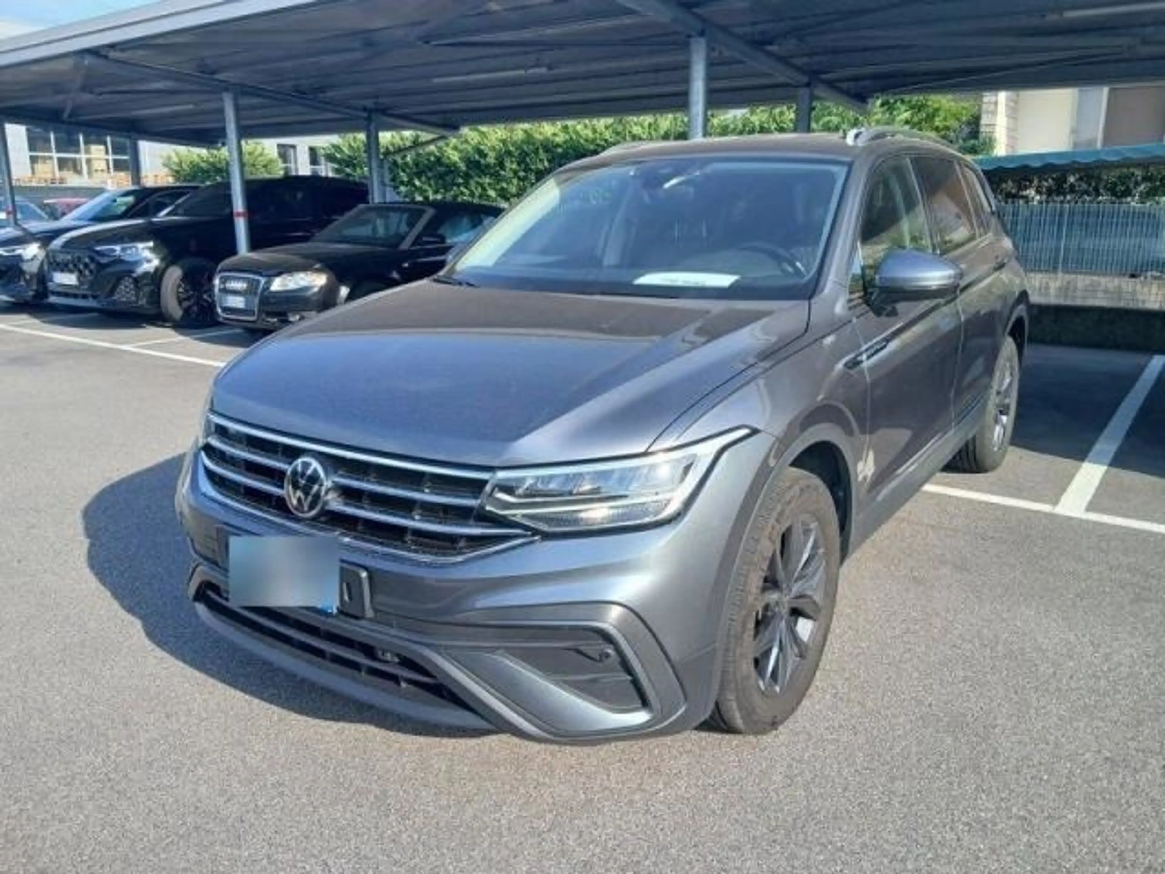 Volkswagen Tiguan Allspace 2.0 TDI Life DSG 7-Sitzer/Kamera Life — photo 6