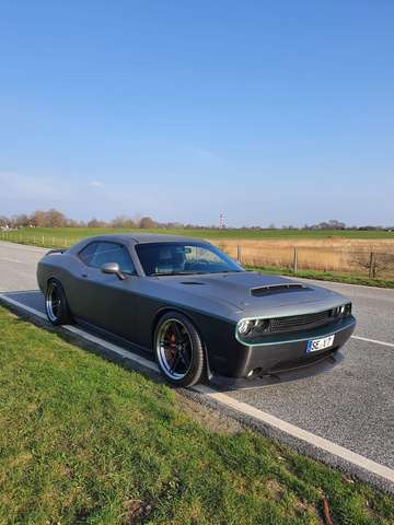 Imagine Dodge Challenger SRT 8/ Tausch möglich