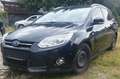 Ford Focus 2.0 TDCI Aut Turnier KEYLESS CAM USB NAVI Schwarz - thumbnail 1