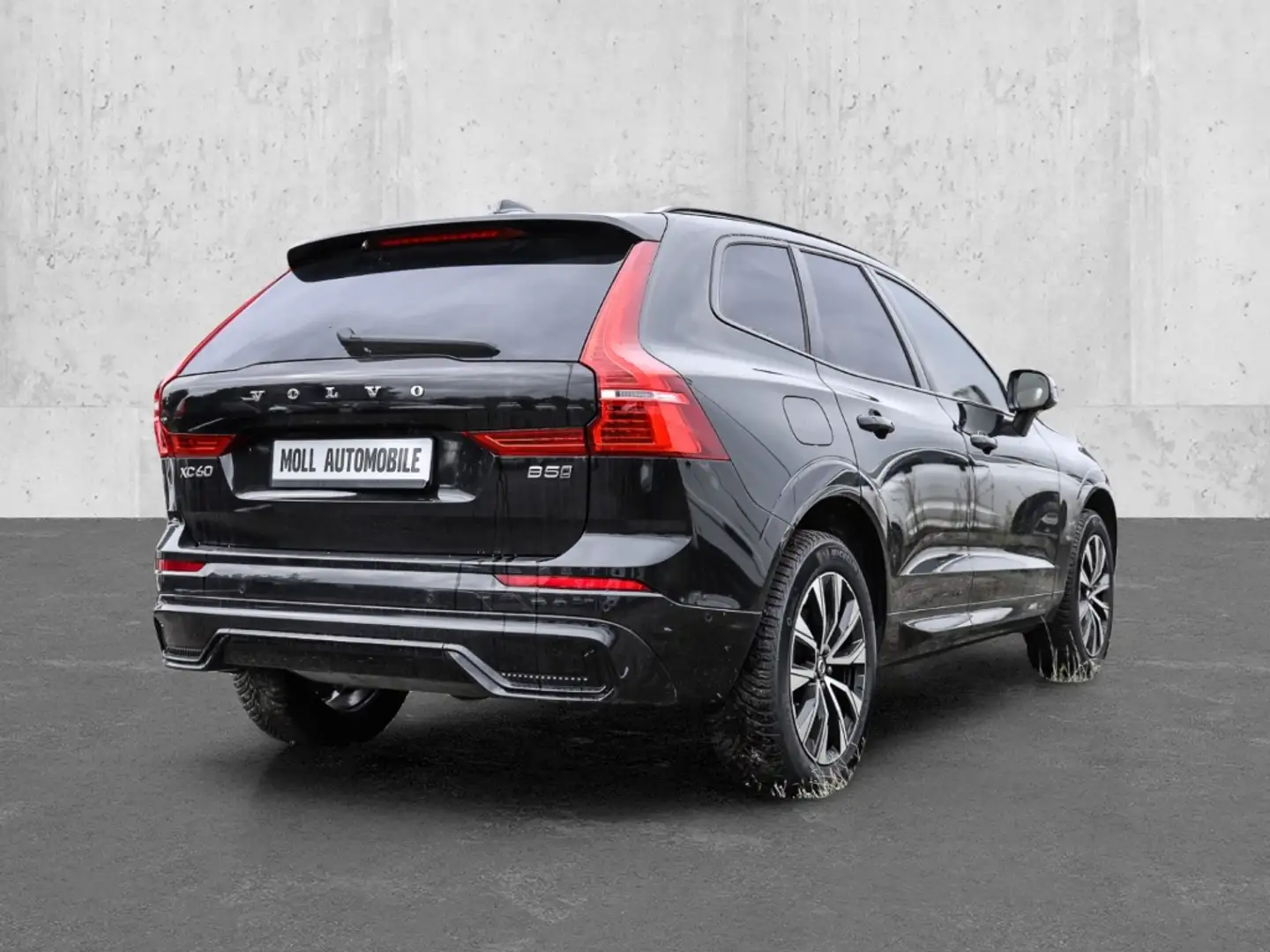 Volvo XC60 Plus Dark AWD B5 Benzin EU6d Allrad Leder digitale Schwarz - 2