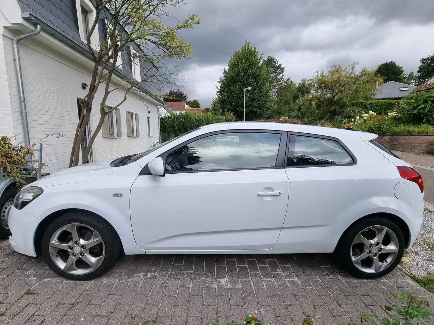Kia ProCeed / pro_cee'd Pro_Cee'd 1.4i BTCS ISG EcoDynamics Blanc - 1