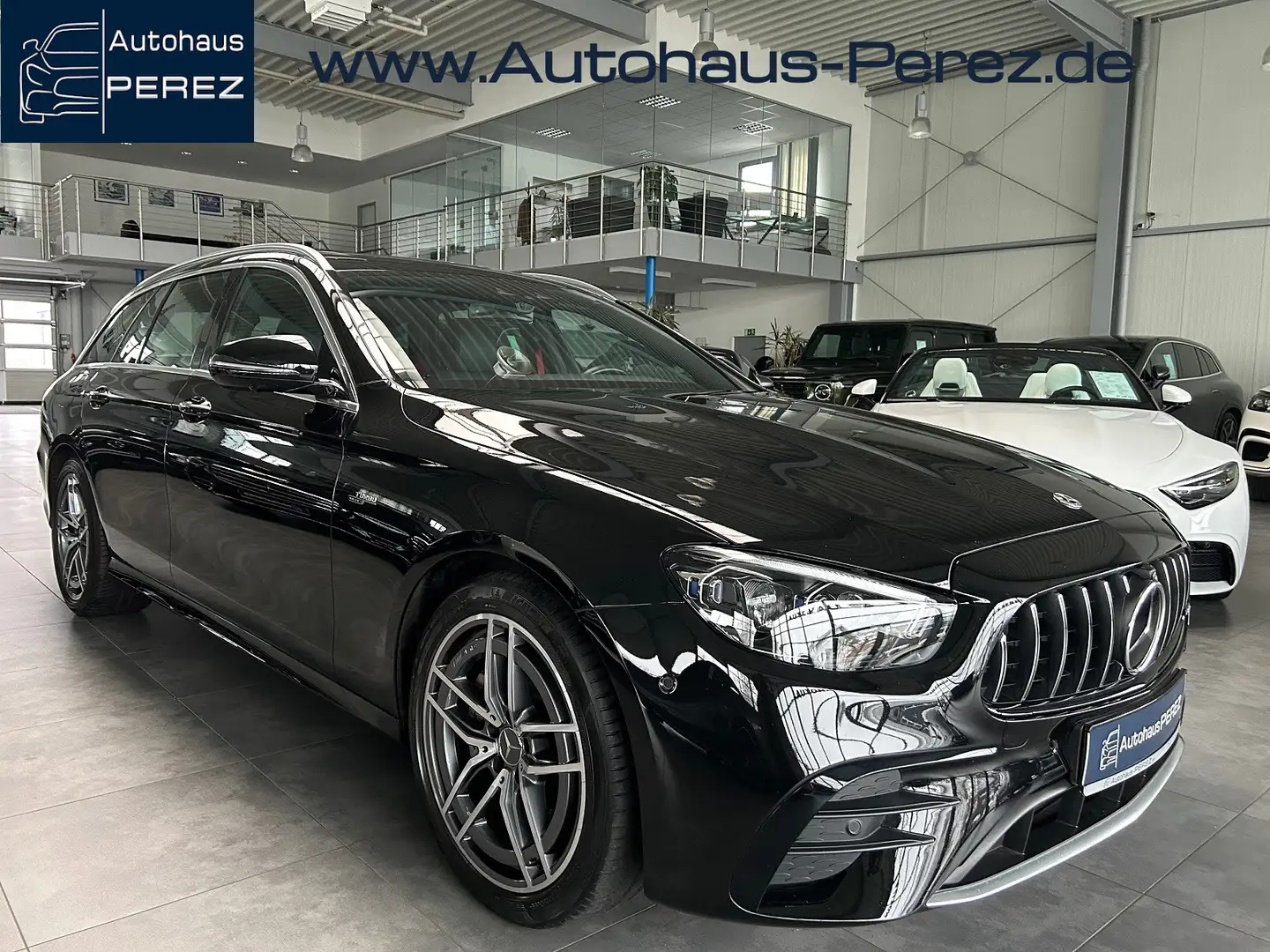 Mercedes-Benz E 53 AMG T 4M+ DISTRONIC-SCHIEBEDACH-MULTIBEAM Schwarz - 1